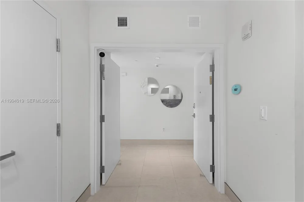 10201 E Bay Harbor Dr #507 Bay Harbor Islands, FL 33154