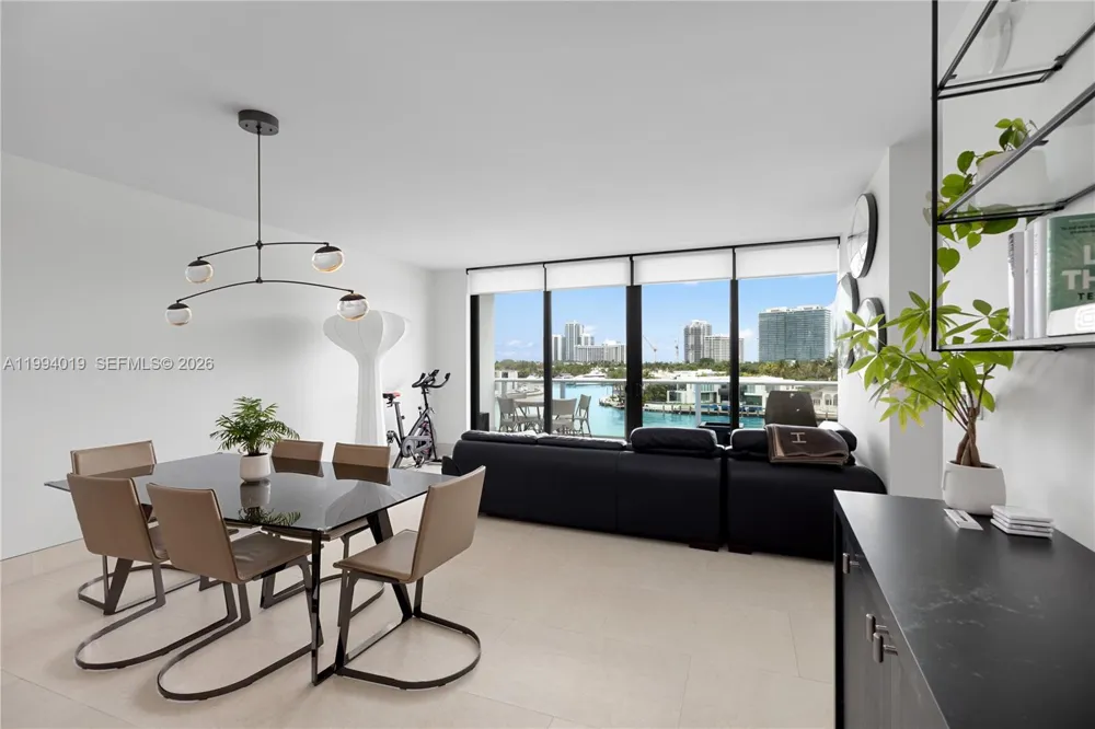 10201 E Bay Harbor Dr #507 Bay Harbor Islands, FL 33154
