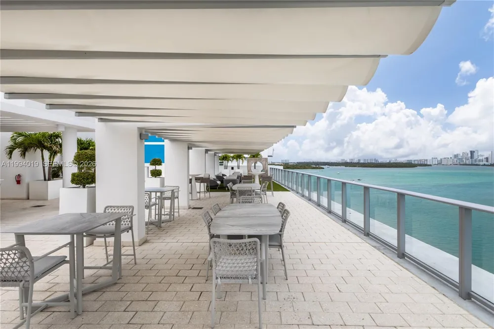 10201 E Bay Harbor Dr #507 Bay Harbor Islands, FL 33154