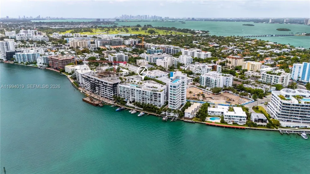 10201 E Bay Harbor Dr #507 Bay Harbor Islands, FL 33154