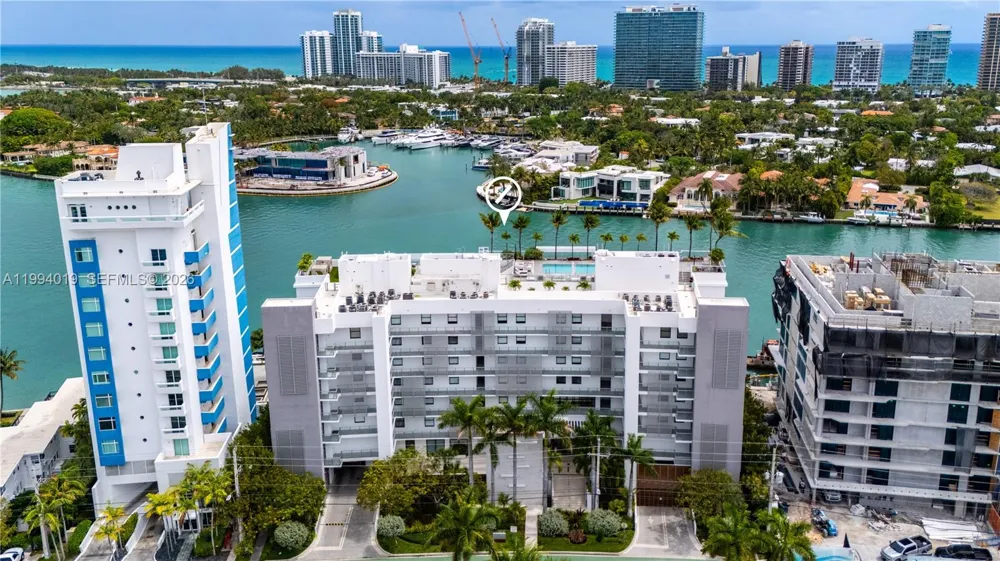10201 E Bay Harbor Dr #507 Bay Harbor Islands, FL 33154