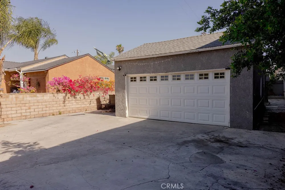 13360 Kelowna Arleta, CA 91331