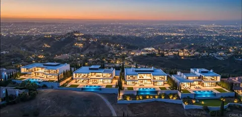 Casalero Drive