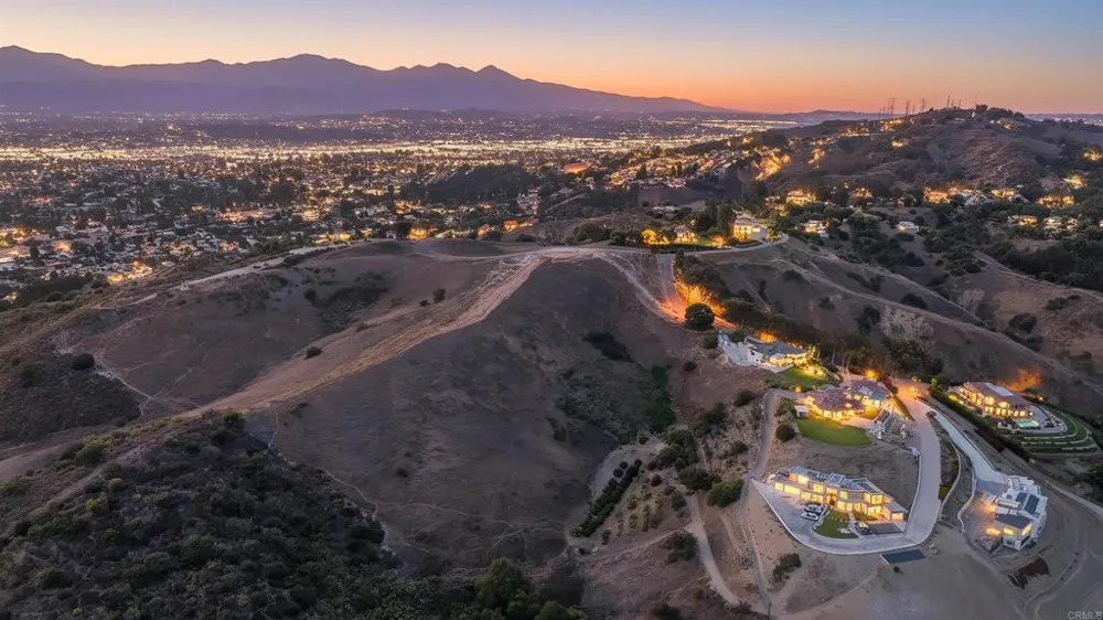 Casalero Drive La Habra Heights, CA 90631
