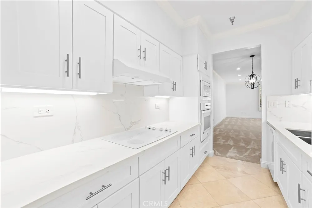 25422 Sea Bluffs Drive #204 Dana Point, CA 92629