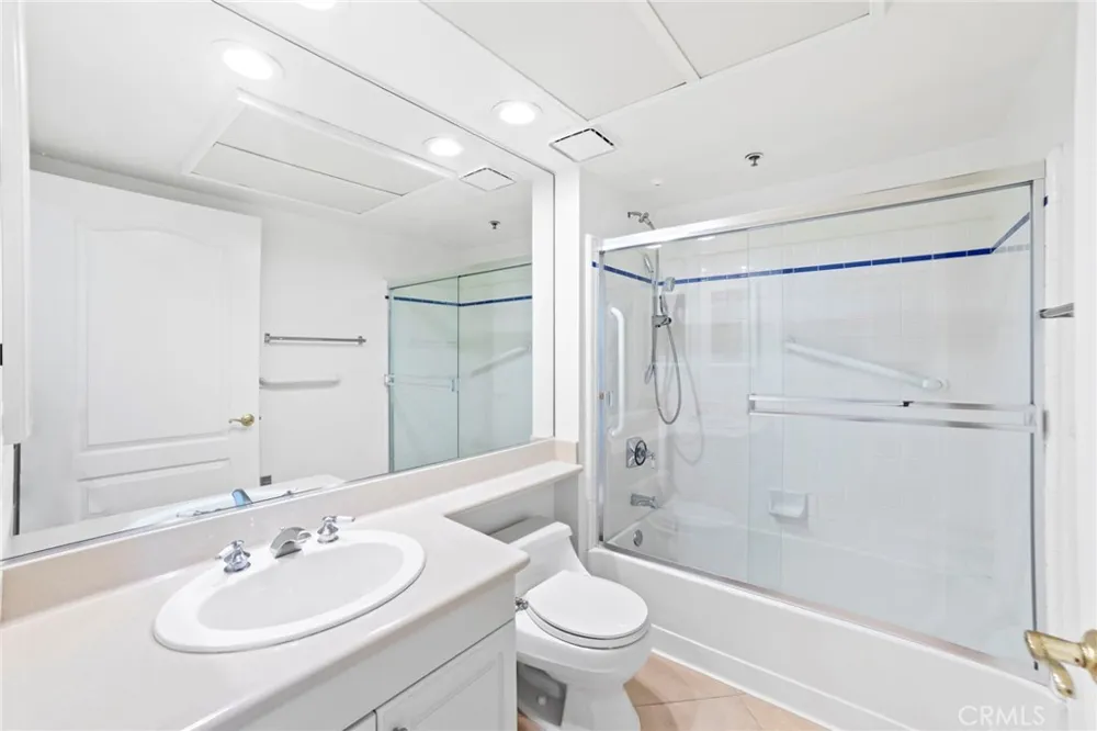 25422 Sea Bluffs Drive #204 Dana Point, CA 92629
