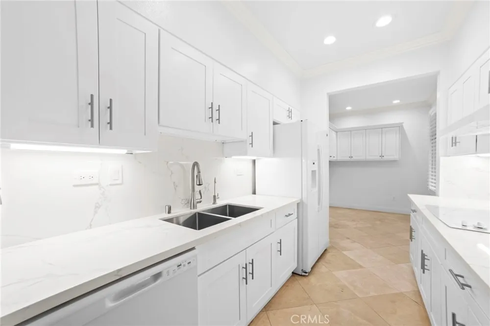 25422 Sea Bluffs Drive #204 Dana Point, CA 92629