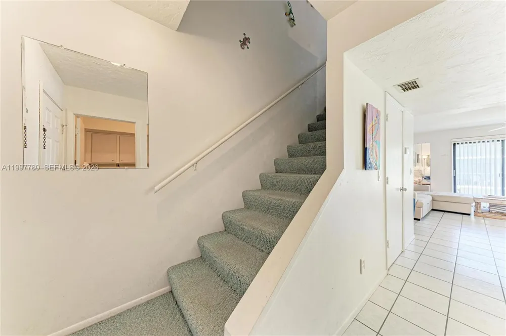 3400 6th Ave #6 Bradenton, FL 34217