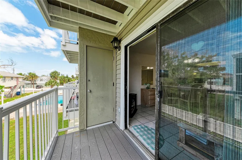 3400 6th Ave #6 Bradenton, FL 34217