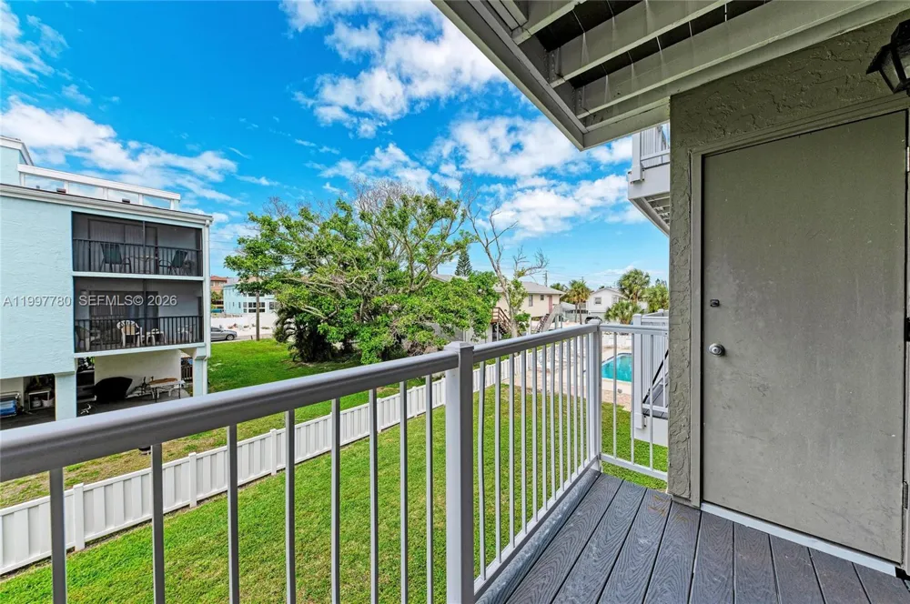 3400 6th Ave #6 Bradenton, FL 34217
