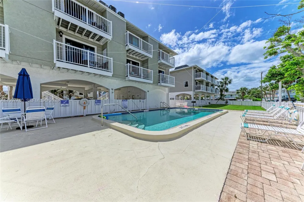 3400 6th Ave #6 Bradenton, FL 34217