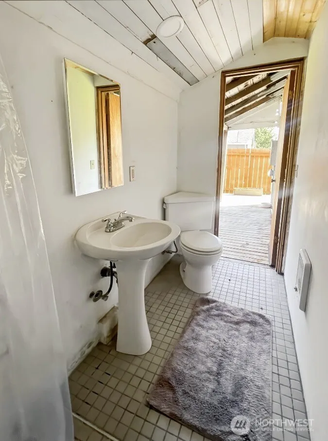 2900 Alexson Road Grayland, WA 98547