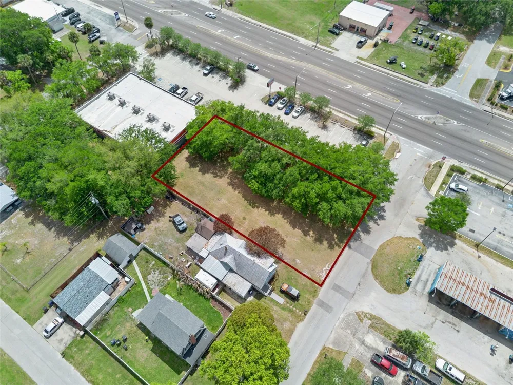 1215 WISCONSIN AVENUE St Cloud, FL 34769