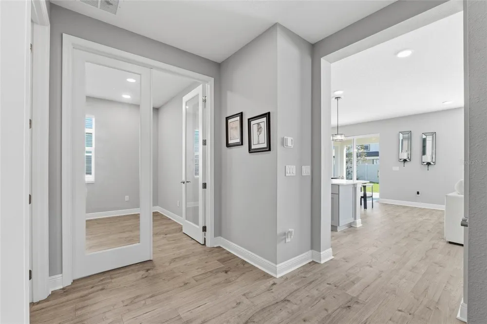 7273 NOTCHED PINE BEND Wesley Chapel, FL 33545