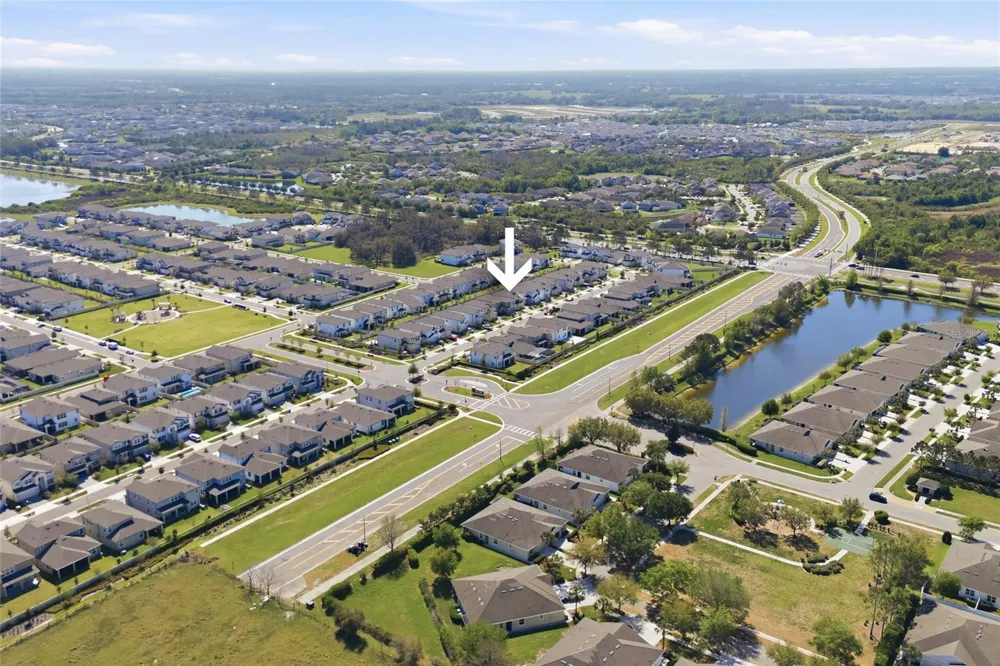 7273 NOTCHED PINE BEND Wesley Chapel, FL 33545