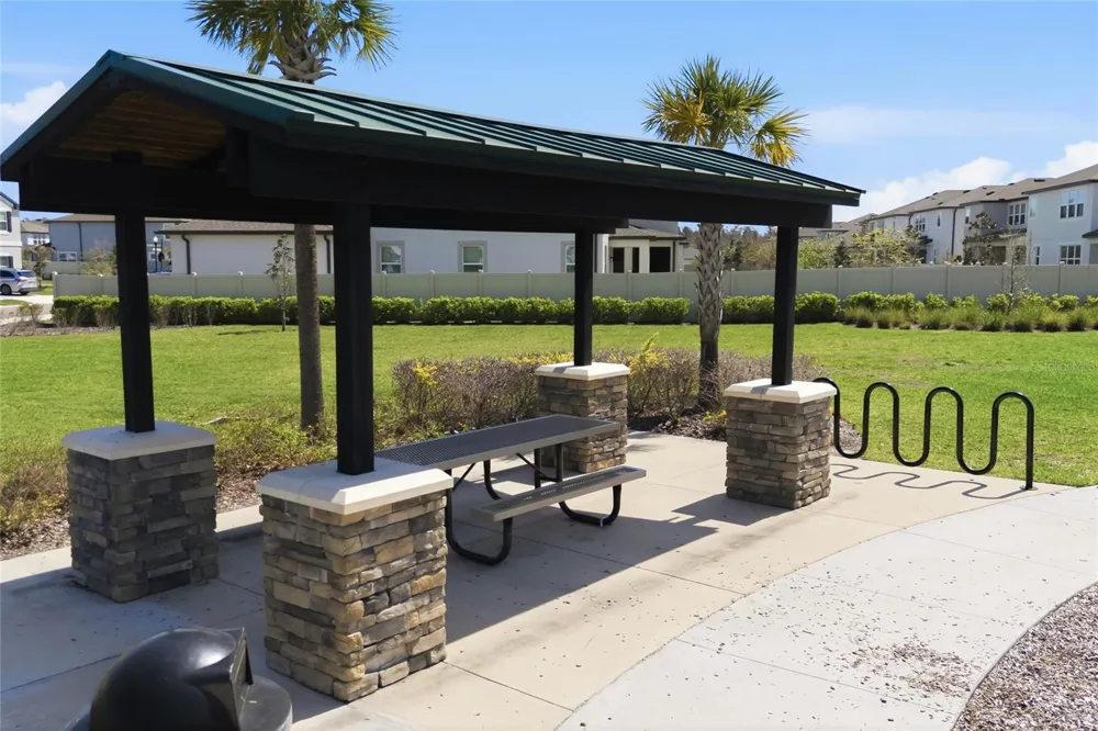 7273 NOTCHED PINE BEND Wesley Chapel, FL 33545