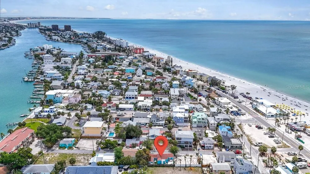 118 92ND AVENUE Treasure Island, FL 33706