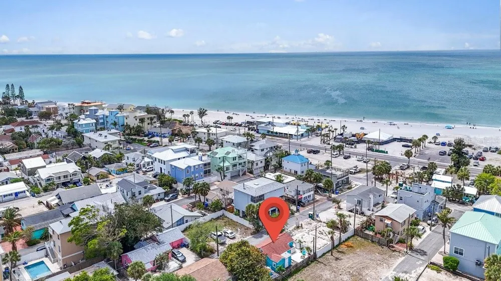 118 92ND AVENUE Treasure Island, FL 33706