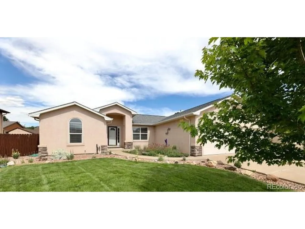 394 Humboldt Drive Canon City, CO 81212