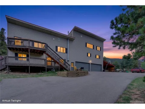 9225 Sandy Lane