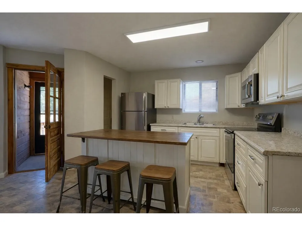 968 Chickasaw Drive Walsenburg, CO 81089
