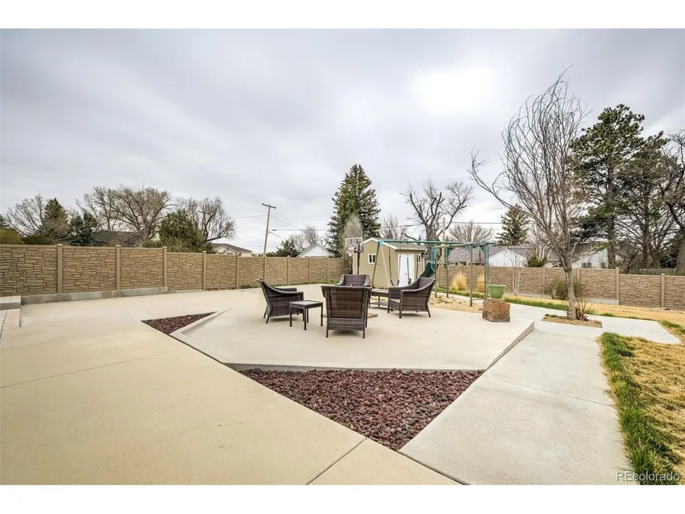 675 9th Street Limon, CO 80828