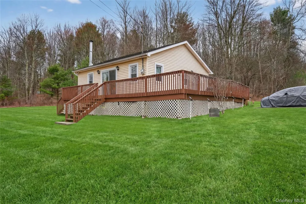 28 Divine Corners Road Loch Sheldrake, NY 12759