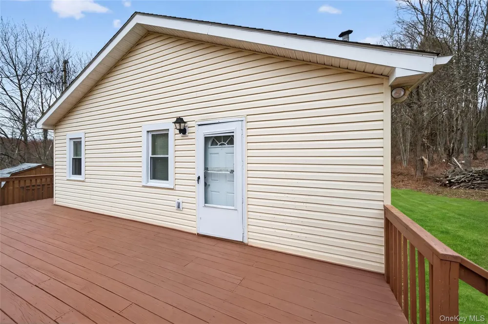 28 Divine Corners Road Loch Sheldrake, NY 12759