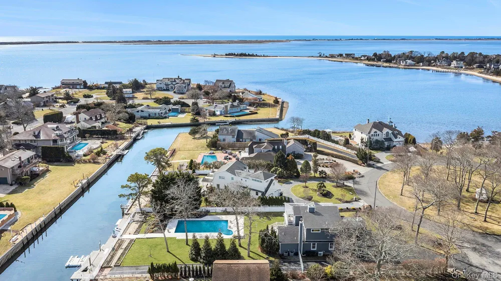 8 Canal Way Hampton Bays, NY 11946