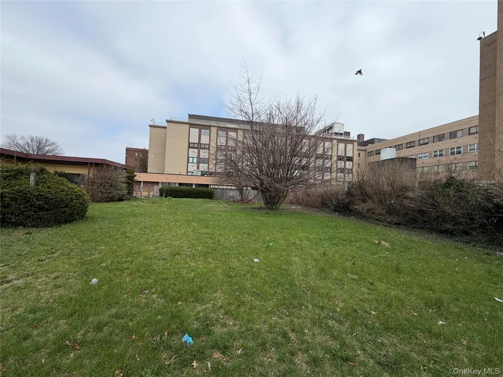 4341+4345 Burling Street Flushing, NY 11355