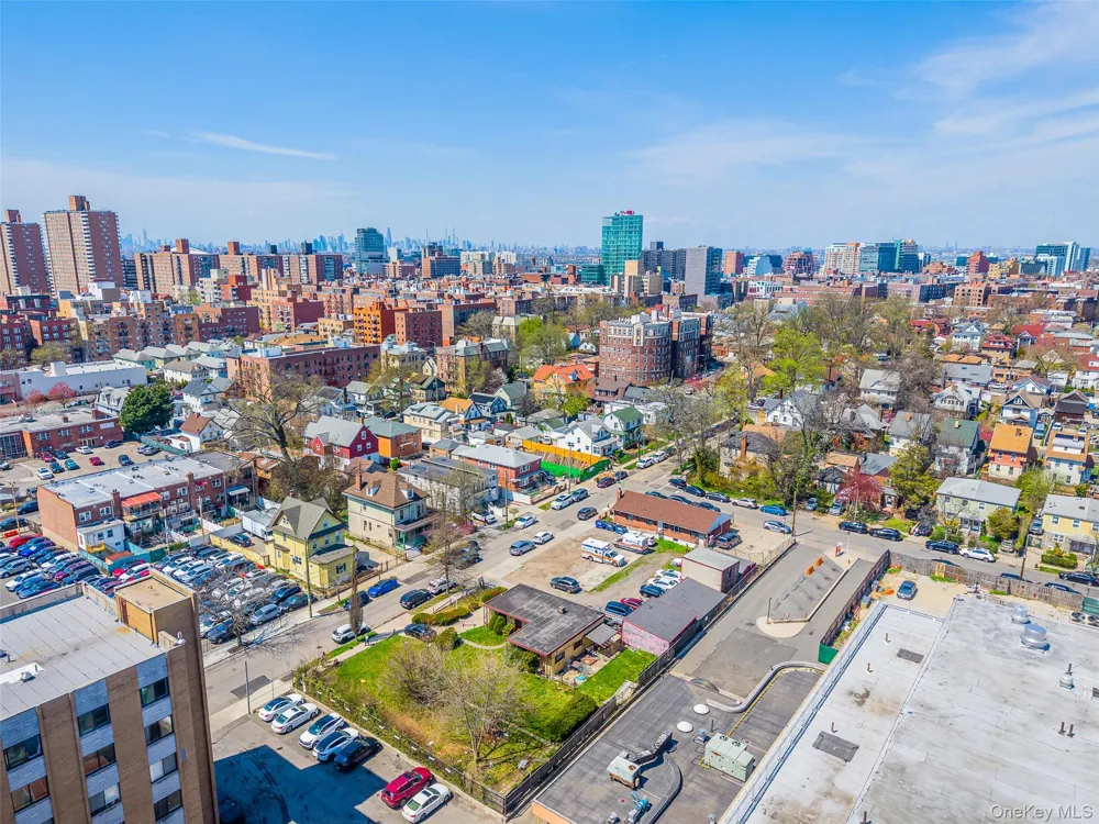 4341+4345 Burling Street Flushing, NY 11355