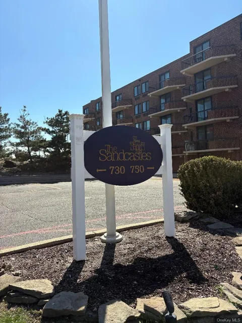 750 West Broadway #5Q