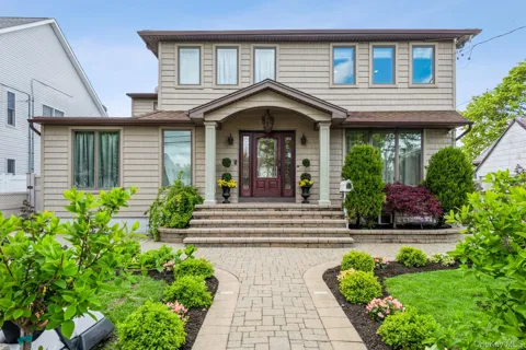 82 Division Avenue