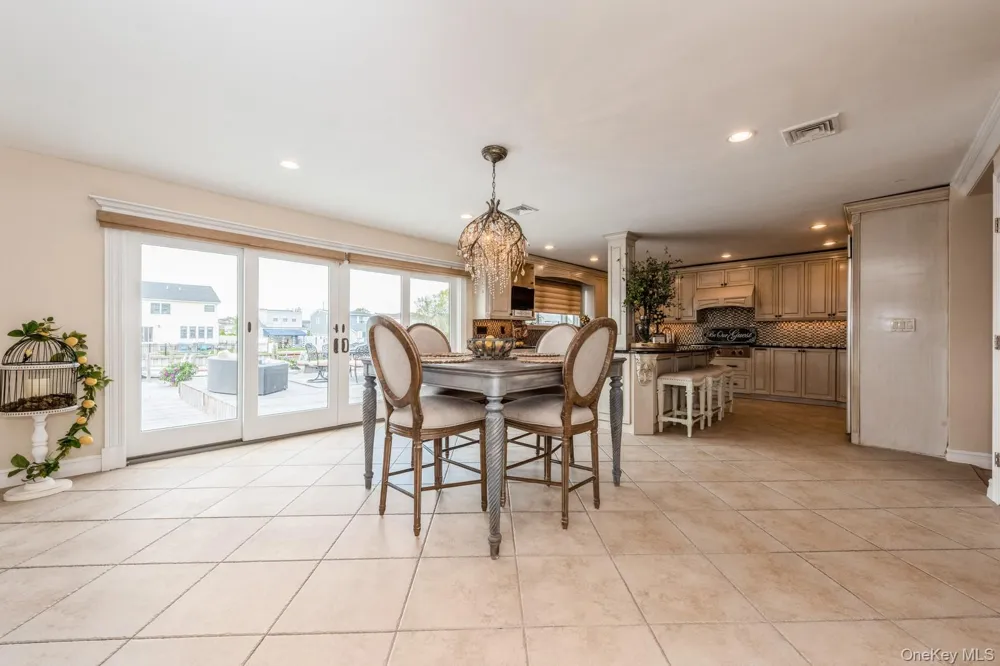 82 Division Avenue Massapequa, NY 11758