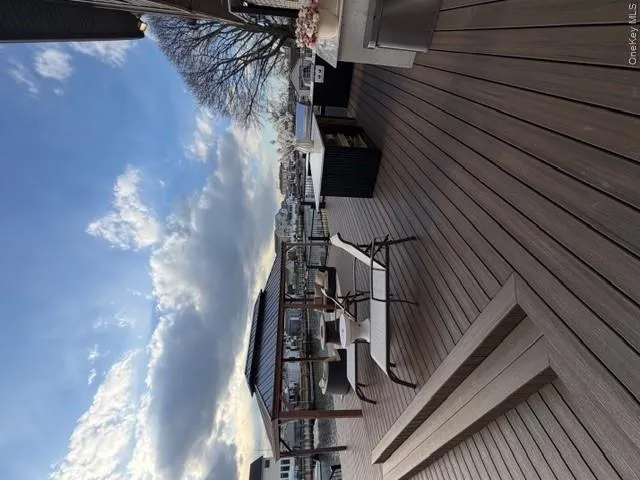 82 Division Avenue Massapequa, NY 11758