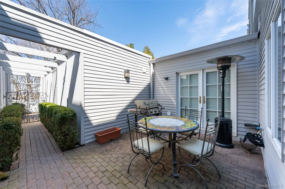 29 Beechwood Way Briarcliff Manor, NY 10510
