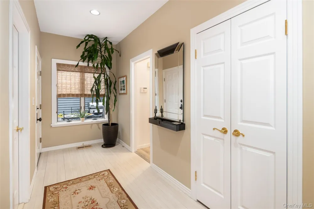 29 Beechwood Way Briarcliff Manor, NY 10510