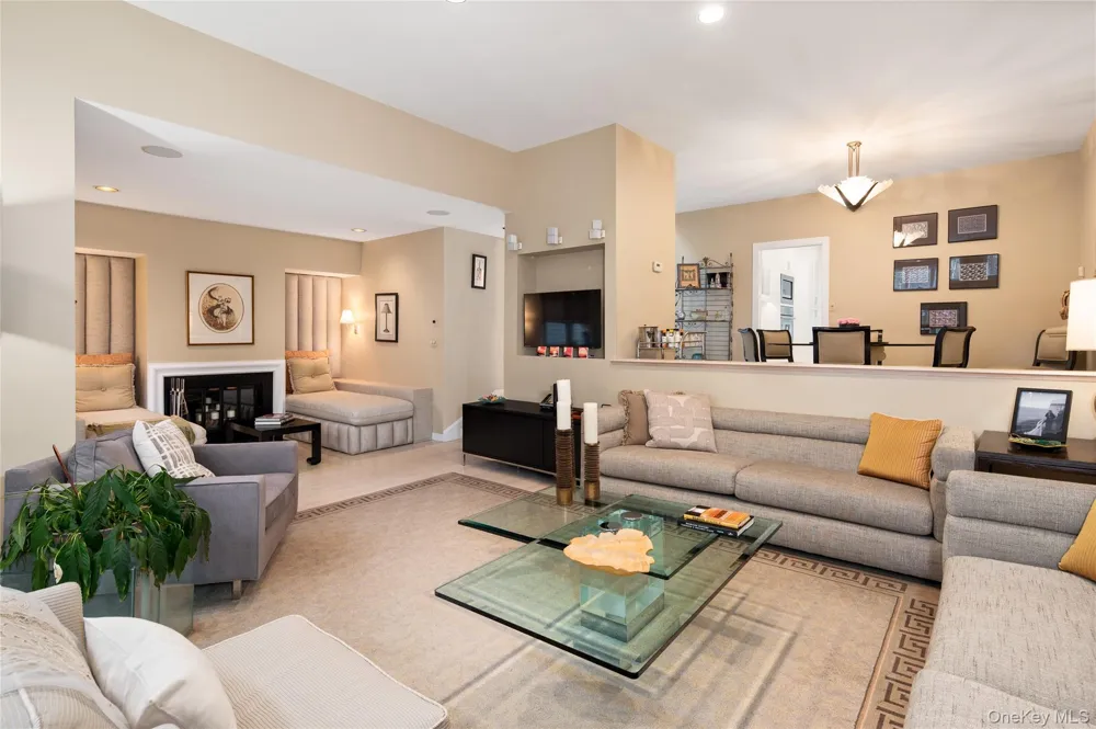 29 Beechwood Way Briarcliff Manor, NY 10510