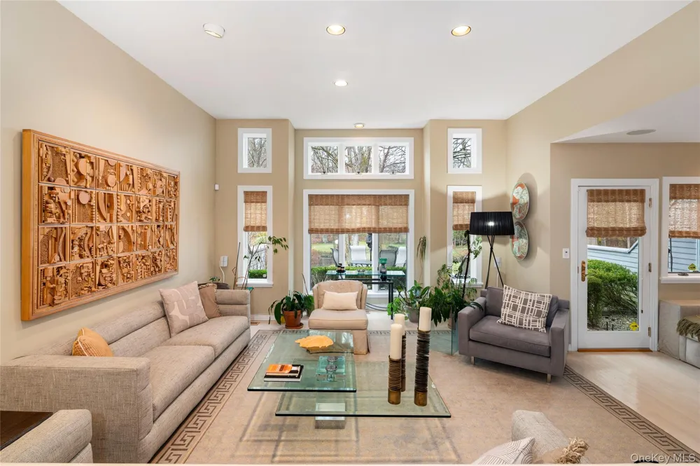 29 Beechwood Way Briarcliff Manor, NY 10510