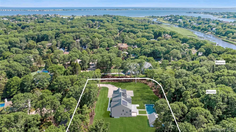 69 Jagger Lane Westhampton, NY 11977
