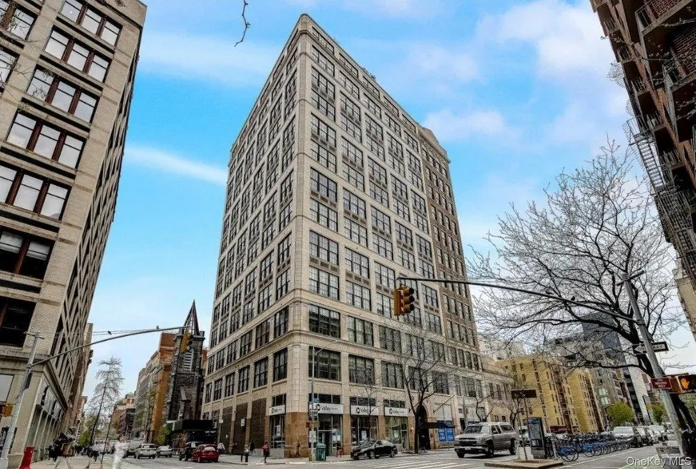 111 4th avenue #11L New York (Manhattan), NY 10003