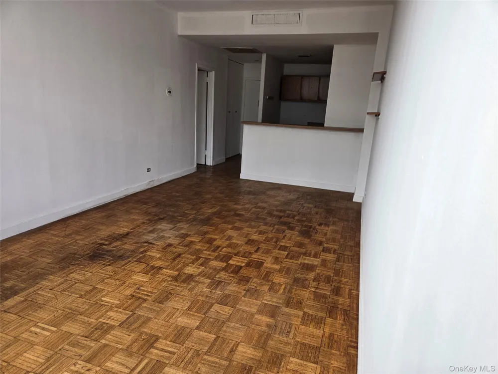 111 4th avenue #11L New York (Manhattan), NY 10003