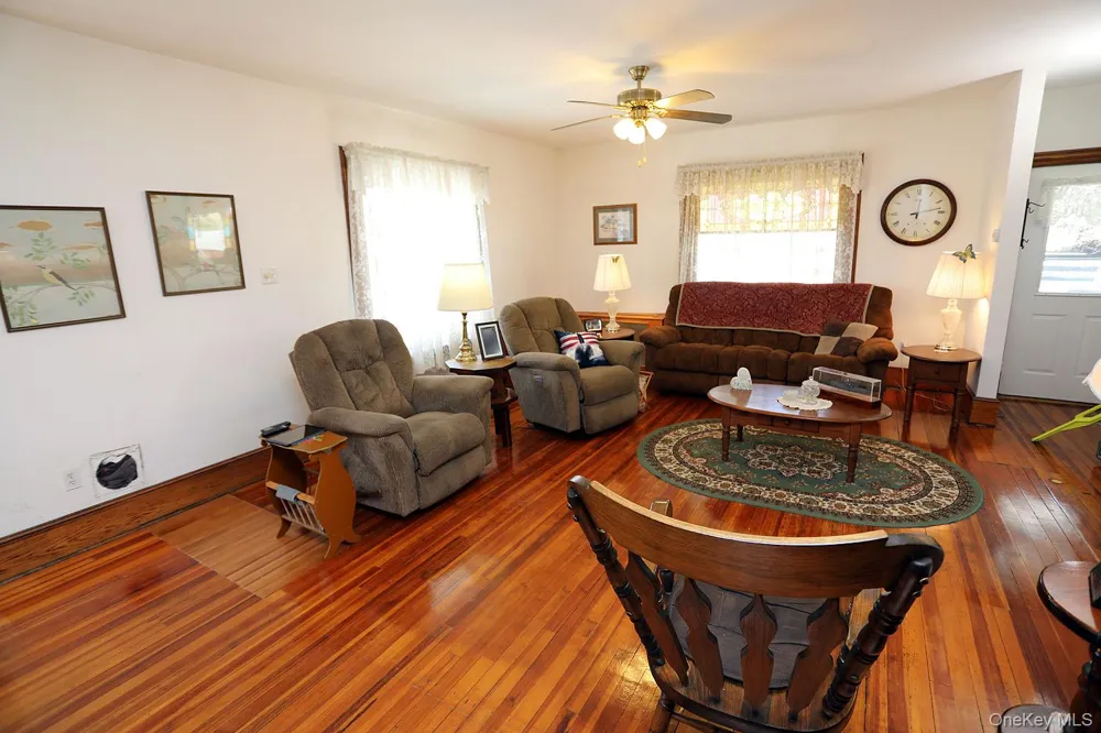 11 Highview Avenue Callicoon, NY 12723
