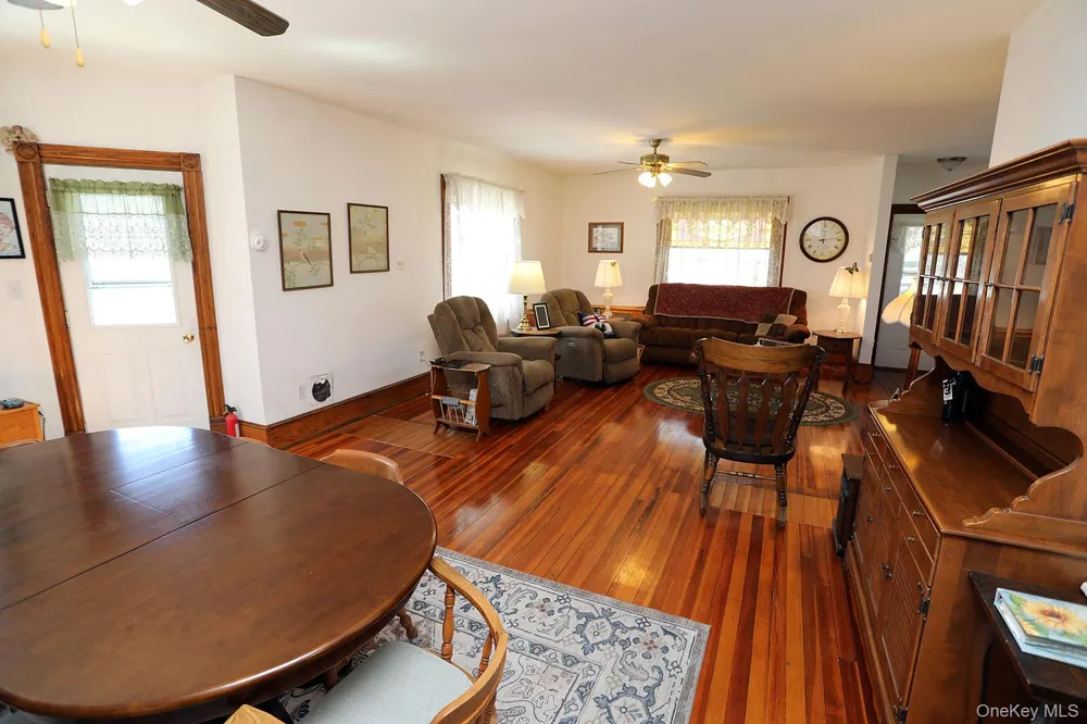11 Highview Avenue Callicoon, NY 12723