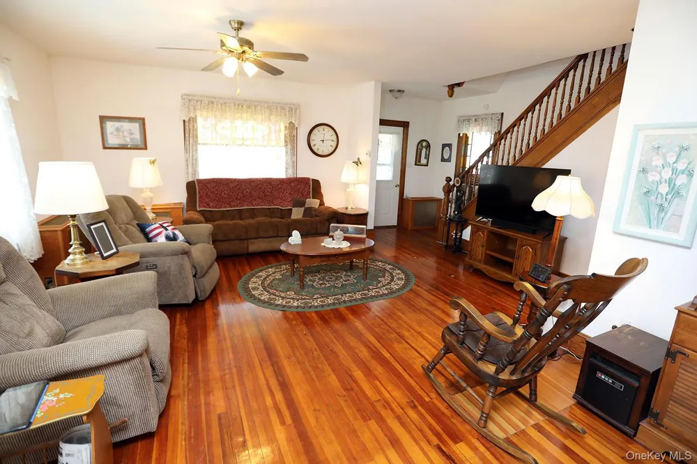 11 Highview Avenue Callicoon, NY 12723