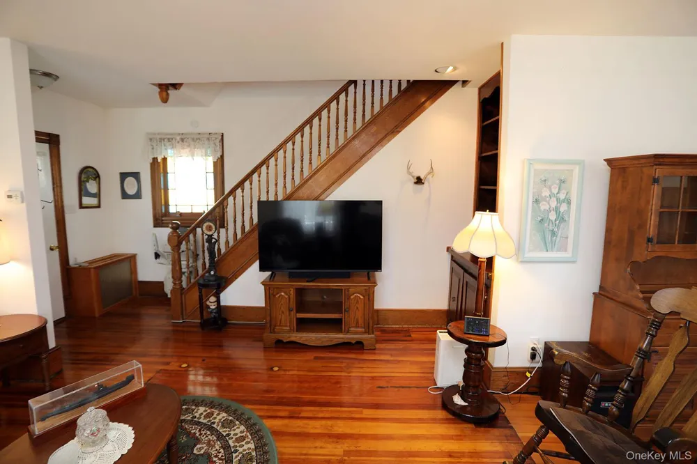 11 Highview Avenue Callicoon, NY 12723