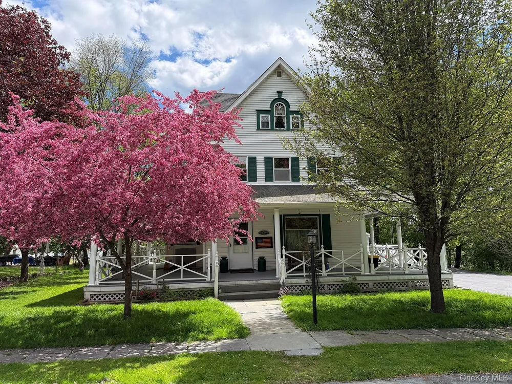 11 Highview Avenue Callicoon, NY 12723