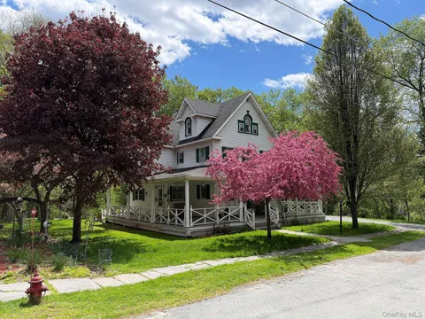 11 Highview Avenue