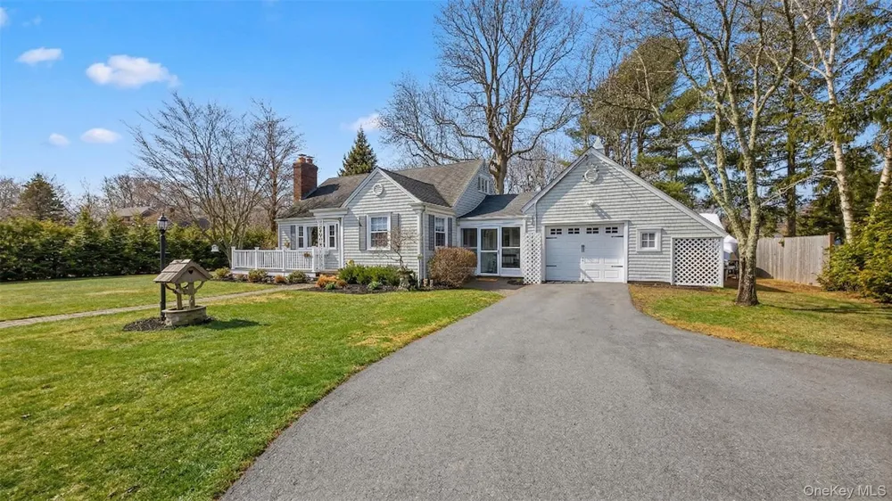 32 Atlantic Avenue East Moriches, NY 11940