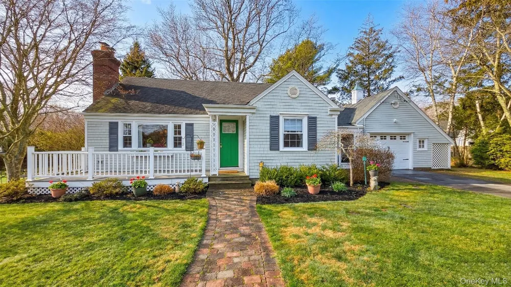 32 Atlantic Avenue East Moriches, NY 11940